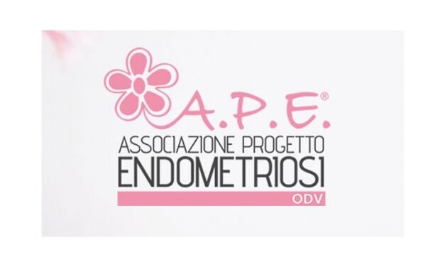 L’8 e il 9 marzo 2025, le volontarie dell’A.P.E. Associazione Progetto Endometriosi saranno in oltre 30 piazze italiane offrendo gerbere in vaso e semi di girasole, per contribuire a migliorare i percorsi di cura della malattia