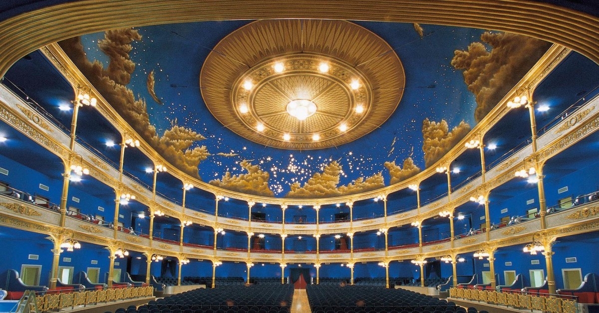 “ROSSETTI OPEN”: UNA MATTINATA ALLA SCOPERTA DEL NOSTRO MERAVIGLIOSO TEATRO CON I TESTI DI ILARIA LUCARI