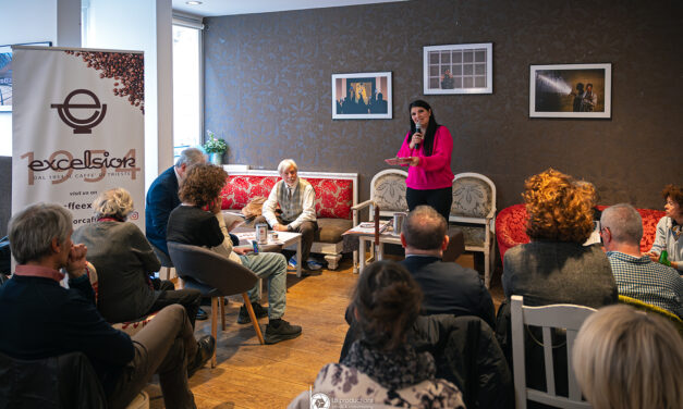 Presentata da Eppinger Caffè la tredicesima edizione de Le Vie delle Foto, progetto ideato e curato da Linda Simeone, imprenditrice culturale triestina che da anni promuove iniziative che si propongono di valorizzare la città attraverso l’arte, la fotografia e l’incontro tra linguaggi e persone