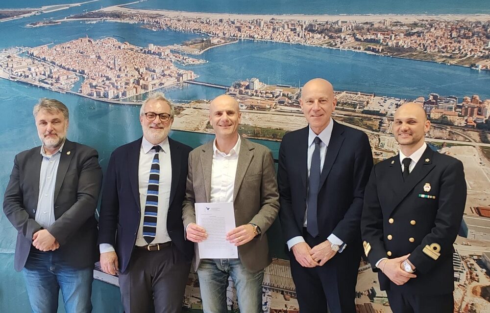 PORTO DI CHIOGGIA, FIRMATO ATTO NUOVA CONCESSIONE A SO.RI.MA PER AREA DA 125MILA MQ IN VAL DA RIO