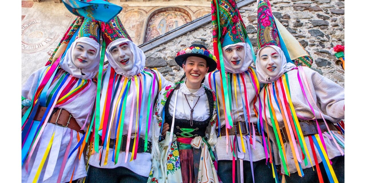 CARNEVALE DI CANALE D’AGORDO: È ISABEL MURER LA ZINGHENESTA 2025