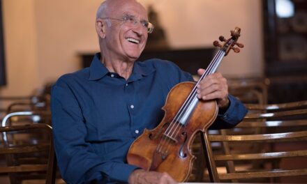 CONSEGNA DEL PREMIO E CONCERTO (con SALVATORE ACCARDO, DIRETTORE E VIOLINO SOLISTA): SABATO 5 APRILE (ORE 20.30), TEATRO VERDI DI PORDENONE. CONSEGNA SIGILLO DELLA CITTÀ SABATO 5 APRILE ORE 12.00 MUNICIPIO DI PORDENONE
