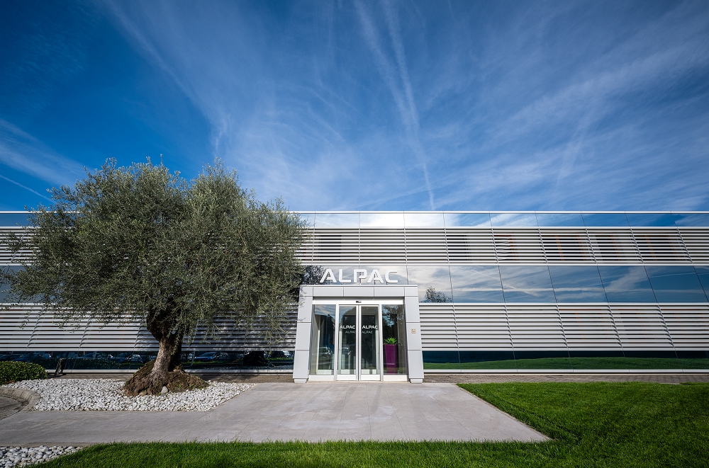 Decarbonizzazione ed elettrificazione: la vicentina Alpac tra le eccellenze della transizione energetica