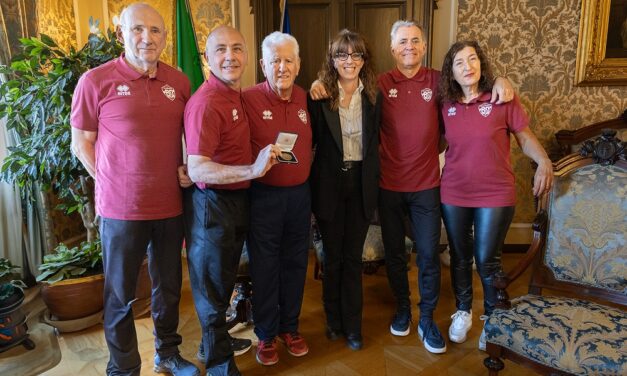 CONSEGNATA LA MEDAGLIA BRONZEA DELLA CITTÀ DI TRIESTE AL GRUPPO SPORTIVO SAN GIACOMO