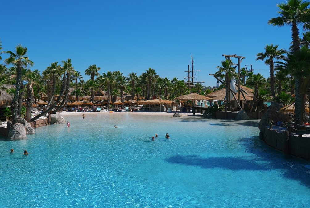 LAVORO NEI PARCHI ACQUATICI: AL CARIBE BAY DI JESOLO 150 POSIZIONI APERTE