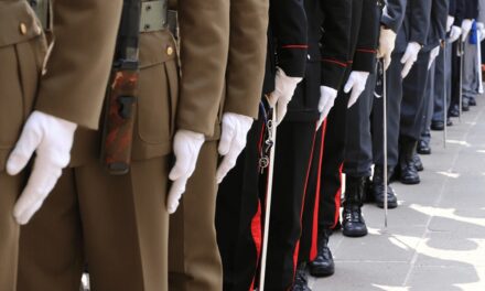 Esercito, Carabinieri e dintorni: ecco i motivi per cui i giovani ancora affollano i concorsi per le divise