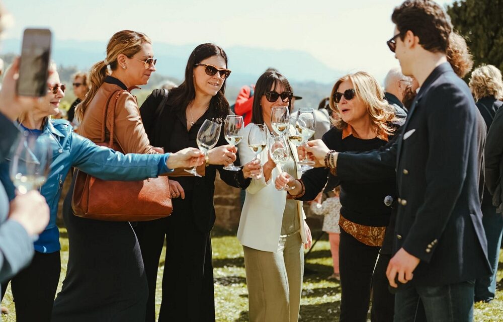 UN NUOVO MODO DI RACCONTARE IL VINO: IN SCENA A GORIZIA IL PRIMO FESTIVAL MONDIALE ENO(SATIRA)