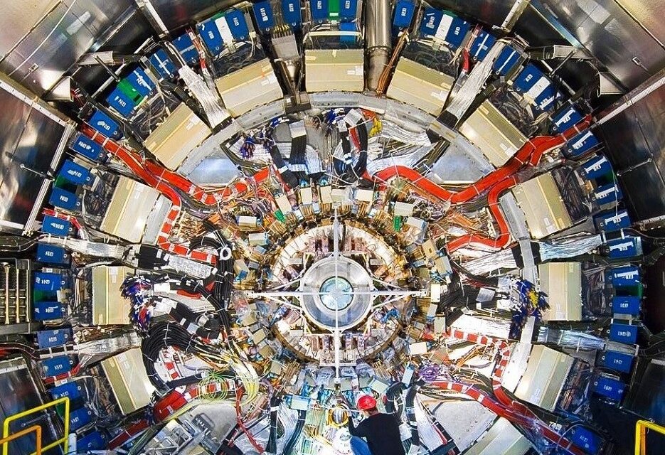 FISICA FONDAMENTALE: L’UNIVERSITÀ DI UDINE TRA I PROTAGONISTI DEL ‘BREAKTHROUGH PRIZE’, PREMIO SCIENTIFICO INTERNAZIONALE