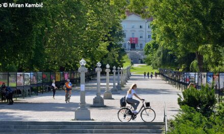 IN GIRO PER LUBIANA IN BICI