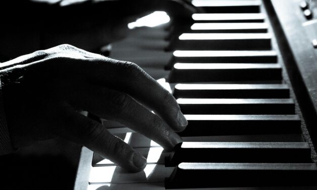 Souvenir con l’Orchestra Jazz del Conservatorio Giuseppe Tartini di Trieste in scena al Teatro Miela di Trieste