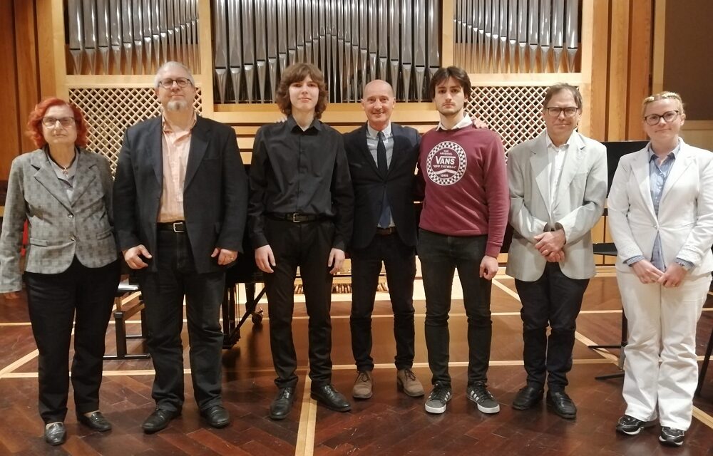 IL PREMIO CARAIAN 2025 AL TROMBETTISTA FRIULANO CRISTIANO BRUSINI, PIAZZA D’ONORE AL TRIESTINO LUCA BELLODI