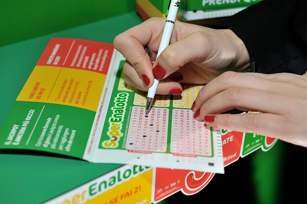 SuperEnalotto: in provincia di Udine centrati tre “5” per un totale di oltre 80mila euro