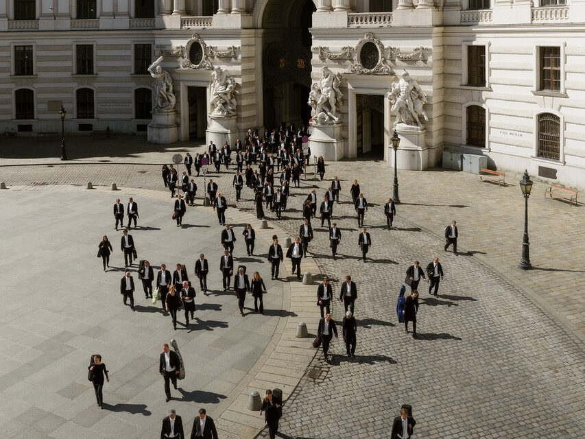 Trieste si prepara ad accogliere i Wiener Symphoniker: il 10 aprile un aperitivo musicale diffuso anticipa il festival “Primavera da Vienna”