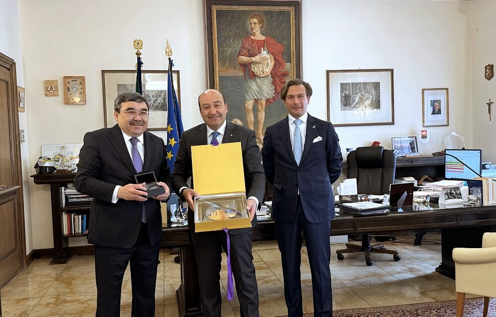 L’Ambasciatore della Repubblica del Kazakhstan in Italia, Yerbolat Sembayev ricevuto in Prefettura
