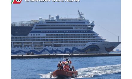 La Guardia Costiera di Trieste effettua evacuazione medica di un marittimo