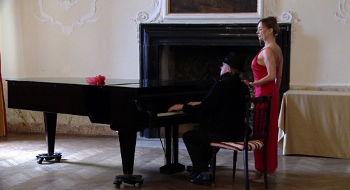 MOSTRA OPEN. CONFINI DI LUCE PER UN MONDO DI PACE: PRIMO EVENTO COLLATERALE CON LA PROIEZIONE DEL VIDEO “UN UOMO UN CASTELLO UN INCONTRO. RILKE. LA POESIA È MUSICA” DEL MAESTRO SILVIO DONATI