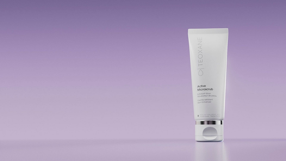 Skincare, Teoxane reinventa l’esfoliazione con Active Microscrub: formula ibrida con sfere vulcaniche + enzimi per un’esperienza sensoriale