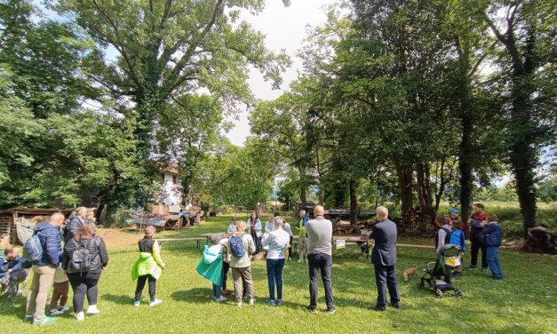 Inaugurato il nuovo percorso interattivo nel Parco del Torre e del Malina per imparare giocando: 10 tappe animate da racconti, QR code e personaggi da scoprire
