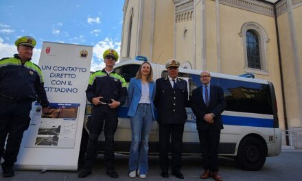 “PROGETTO RIONI SICURI”, QUESTA MATTINA A SAN GIACOMO IL PRIMO APPUNTAMENTO CON IL NUCLEO POLIZIA DI PROSSIMITÀ