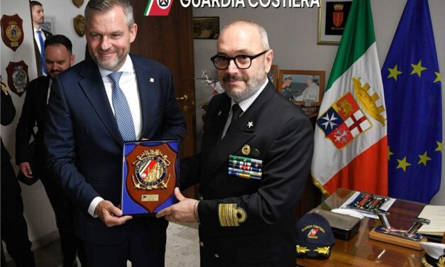 IL PRESIDENTE DELLA REPUBBLICA SLOVACCA VISITA IL PORTO DI TRIESTE