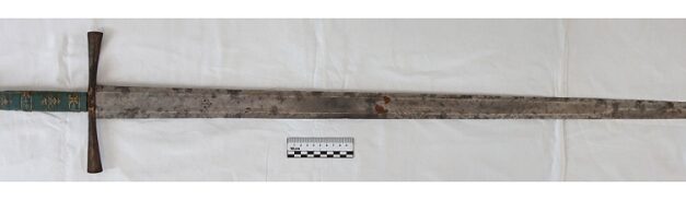EVENTO D’ECCEZIONE LA VISITA SPECIALE PER AMMIRARE LA SPADA DEL BEATO BERTRANDO, PATRIARCA DI AQUILEIA, FUORI DALLA SUA VETRINA IN OCCASIONE DELLA RICORRENZA DELLA SUA MORTE