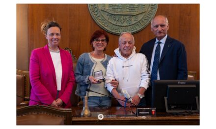 L’ASSESSORE ALLO SPORT ELISA LODI HA CONFERITO LA MEDAGLIA BRONZEA DELLA CITTÀ DI TRIESTE ALLO SPARTAN JUDO CLUB