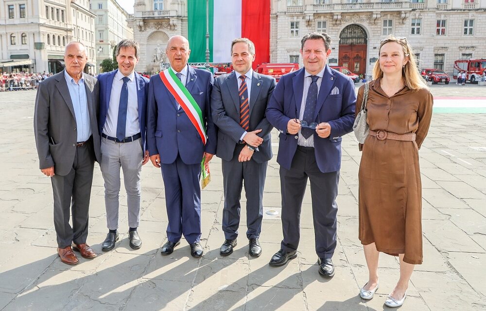LUNEDÌ 2 GIUGNO: SI SONO CONCLUSE CON L‘AMMAINABANDIERA LE CELEBRAZIONI DELLA FESTA DELLA REPUBBLICA A TRIESTE