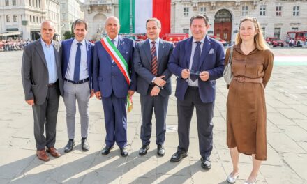LUNEDÌ 2 GIUGNO: SI SONO CONCLUSE CON L‘AMMAINABANDIERA LE CELEBRAZIONI DELLA FESTA DELLA REPUBBLICA A TRIESTE
