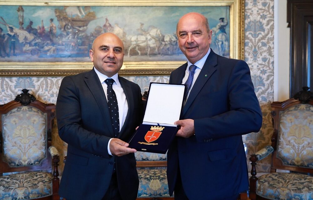 L’AMBASCIATORE DELLA REPUBBLICA DELL’AZERBAIGIAN, RASHAD ASLANOV, È STATO RICEVUTO IN MUNICIPIO DAL SINDACO ROBERTO DIPIAZZA