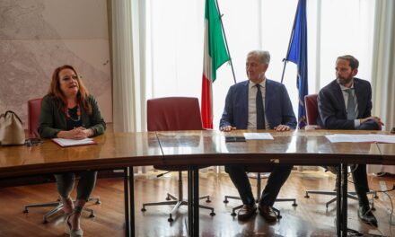 L’ASSESSORE ALLE POLITICHE SOCIALI, MASSIMO TOGNOLLI HA PRESENTATO IL BONUS TRASPORTO NEOMAMME