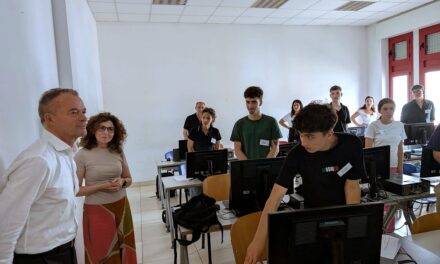 I BUSINESS PLAN DEGLI ALLIEVI IAL FVG DI PORDENONE ACCENDONO L’ESAME FINALE TRA NUMERI, CREATIVITÀ E PASSIONE PER IL COMMERCIO