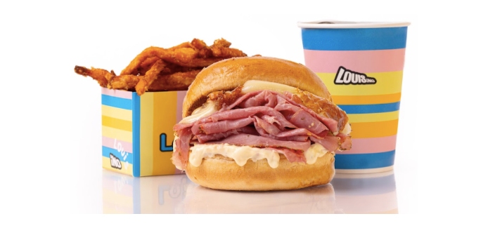 LOUISINO CONQUISTA LIGNANO: OLTRE 1500 PRESENZE NEI PRIMI 11 GIORNI PER IL NUOVO FORMAT SMART DI LOUIS BURGER