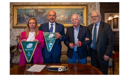 IL SINDACO ROBERTO DIPIAZZA PREMIA IL SAN LUIGI CALCIO PER LA PROMOZIONE IN SERIE D