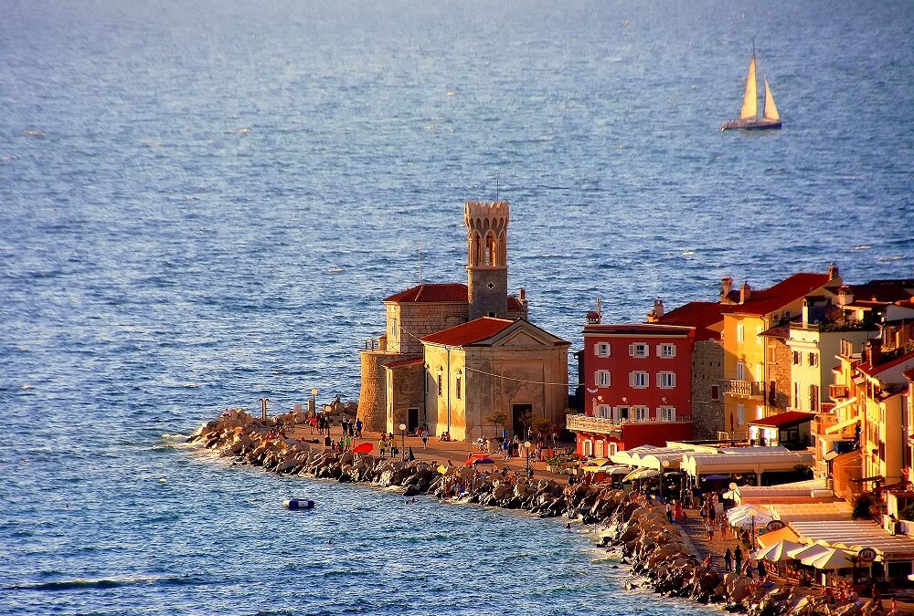 Bora a poppa: Slovenia, balcone sul mare