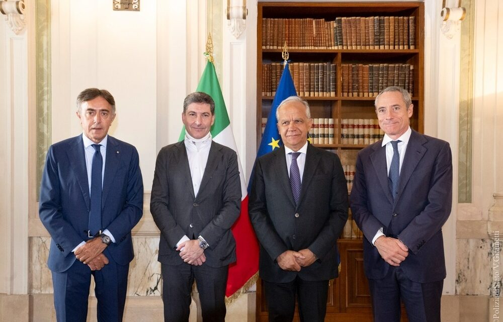 POSTE ITALIANE E POLIZIA DI STATO RAFFORZANO LA COLLABORAZIONE PER LA SICUREZZA CIBERNETICA DEI SERVIZI PUBBLICI