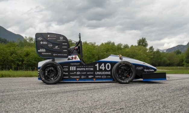 PIÙ SCATTANTE, PIÙ LEGGERA, PIÙ AERODINAMICA: È “SERENA II EVO”, LA NUOVA PICCOLA FORMULA 1 ELETTRICA REALIZZATA DAGLI STUDENTI DELL’UNIVERSITÀ DI UDINE