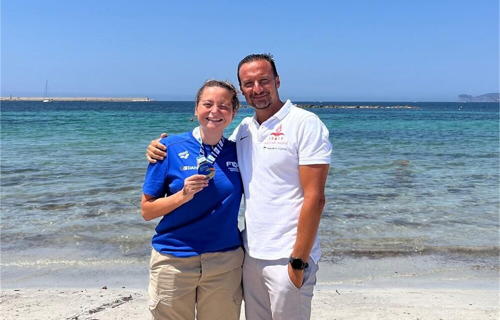 NUOTO PARALIMPICO: MARGHERITA SORINI NON SBAGLIA ALL’ESORDIO IN NAZIONALE ASSOLUTA, 3° POSTO AD AGLHERO IN ACQUE LIBERE