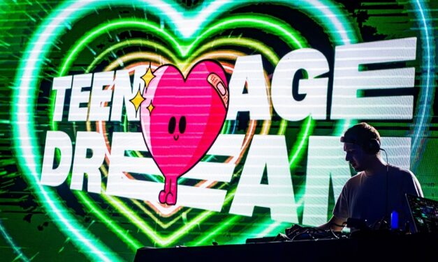 TEENAGE DREAM: A LIGNANO SABBIADORO IL PIÙ GRANDE CONCERTO PARTY DEDICATO AGLI ANNI 2000