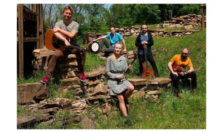 L’Irish music dei Wooden Legs e le coreografie dei Deloraine nella domenica Triskell