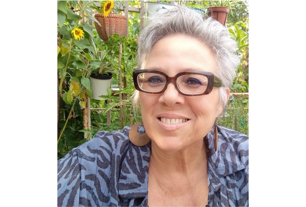 GIOVEDÌ 31 LUGLIO ALLE ORE 17.30 ALLA BIBLIOTECA COMUNALE QUARANTOTTI GAMBINI, IN OCCASIONE DELLA FINISSAGE DELLA MOSTRA “POETI IN ACQUARELLO” DI GASTONE BIANCHI, INCONTRO CON ALESSANDRA BERNARDIS E LA SUA POESIA
