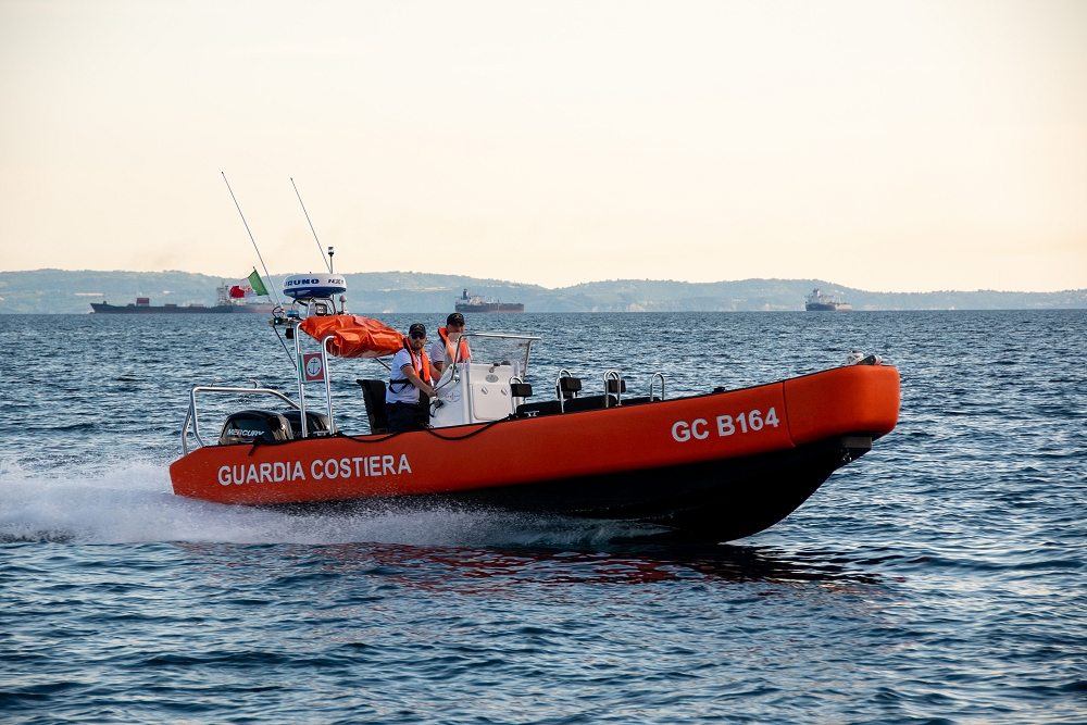 INTERVENTO DI SOCCORSO IN MARE DELLA GUARDIA COSTIERA DI TRIESTE PER MALORE A BORDO DI UN’UNITÀ DA DIPORTO