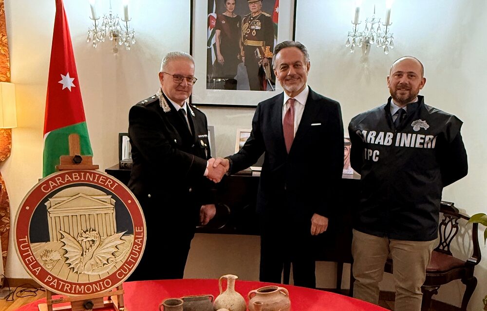 CARABINIERI TUTELA PATRIMONIO CULTURALE: CERIMONIA DI RESTITUZIONE DI BENI ARCHEOLOGICI DI EPOCA CLASSICA, EGIZIA E NABATEA ALLE AMBASCIATE DEGLI STATI AVENTI DIRITTO