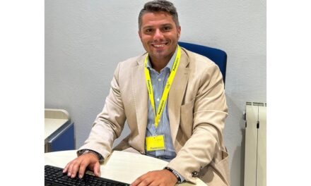 POSTE ITALIANE: la storia, Giuseppe Esposito, consulente finanziario di Poste Italiane, da Sorrento a Sacile la scelta di vita