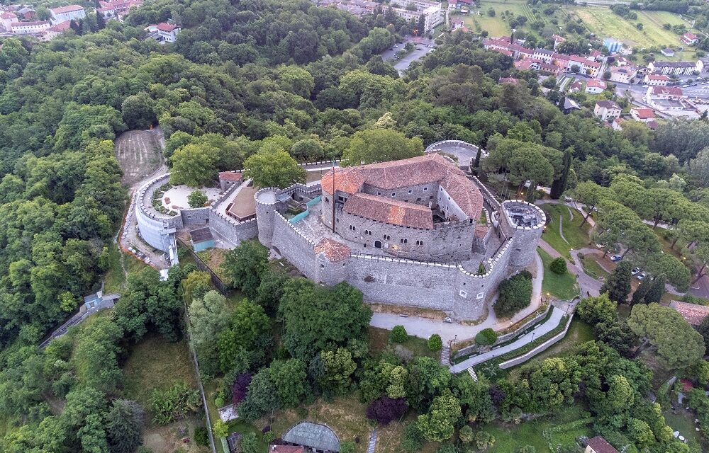 IL RESPIRO ESTIVO DI GORIZIA: STORIE, ARTE E INCONTRI IN UN CROCEVIA D’EUROPA