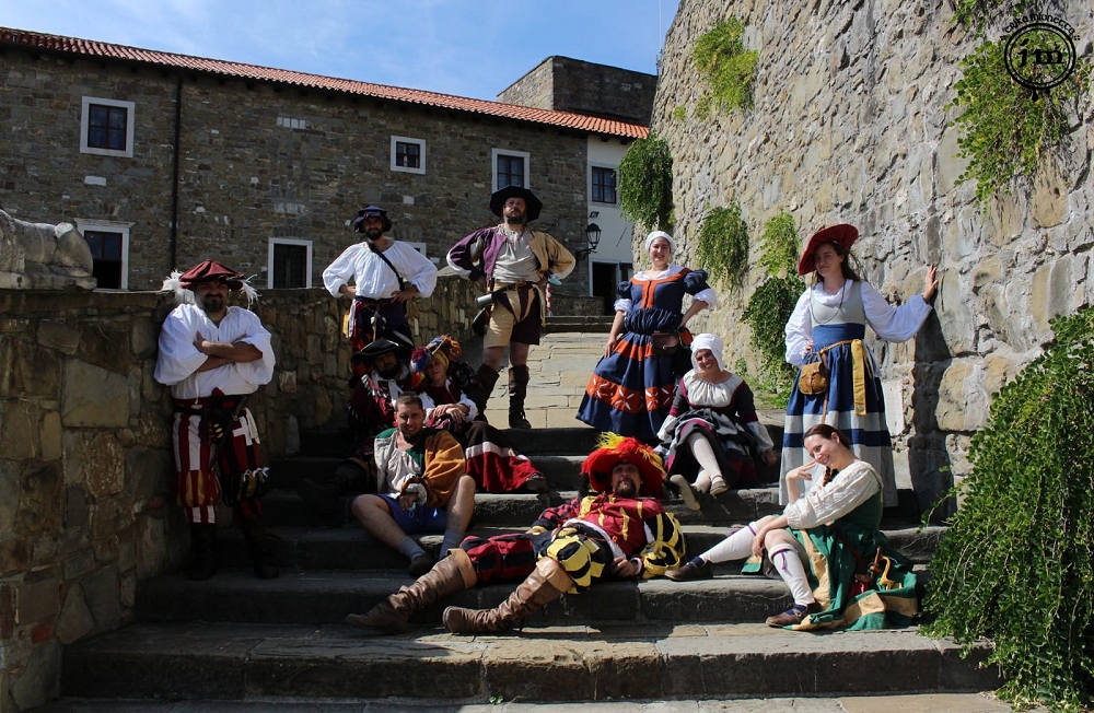 SABATO 2 E DOMENICA 3 AGOSTO SECONDO APPUNTAMENTO CON LE RIEVOCAZIONI STORICHE AL CASTELLO DI SAN GIUSTO: IN SCENA I LANZICHENECCHI