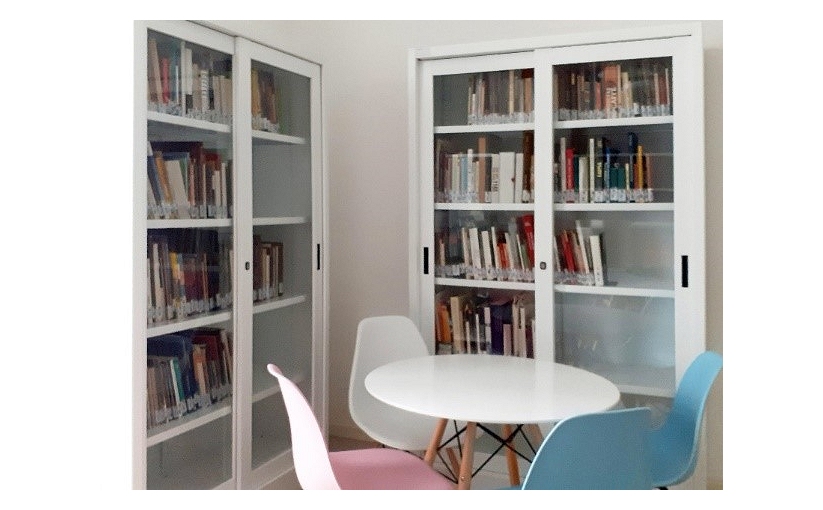 DI TUTTO E DI PIÙ SUL CAFFÈ: APERTO ANCHE D’ESTATE IL “PUNTO DI LETTURA” DI VIA FABIO SEVERO 40