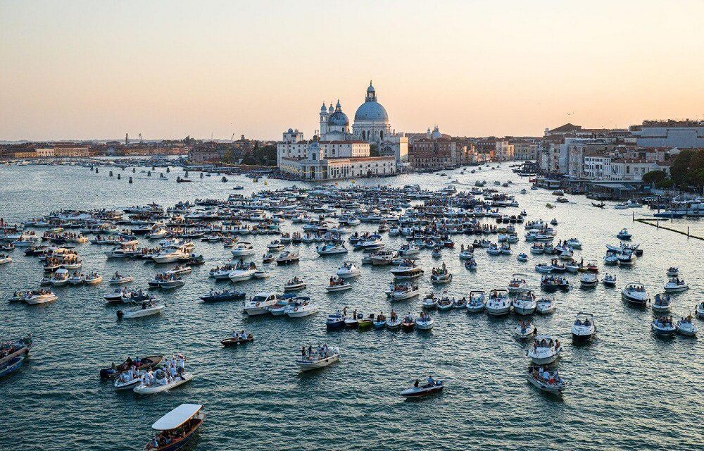 Festa del Redentore 2025: a Venezia Casanova e l’amore, tra fiamme, sogni e passione veneziana
