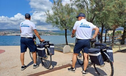 Al via il servizio degli steward sul lungomare di Muggia