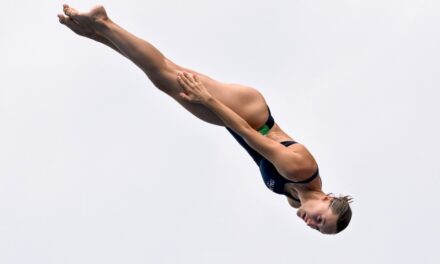 MONDIALI DI TUFFI DALLE GRANDI ALTEZZE: ELISA COSETTI CHIUDE 8ᵅ, DOMENICA TOCCA AD ANDREA BARNABA