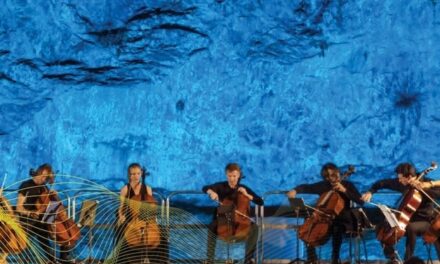 IL CARTELLONE ESTIVO DEL TEATRO VERDI DI PORDENONE PROPONE – MERCOLEDÌ 9 LUGLIO ALLE 21.00 – GIOVANNI GNOCCHI & I VIOLONCELLI DEL MOZARTEUM